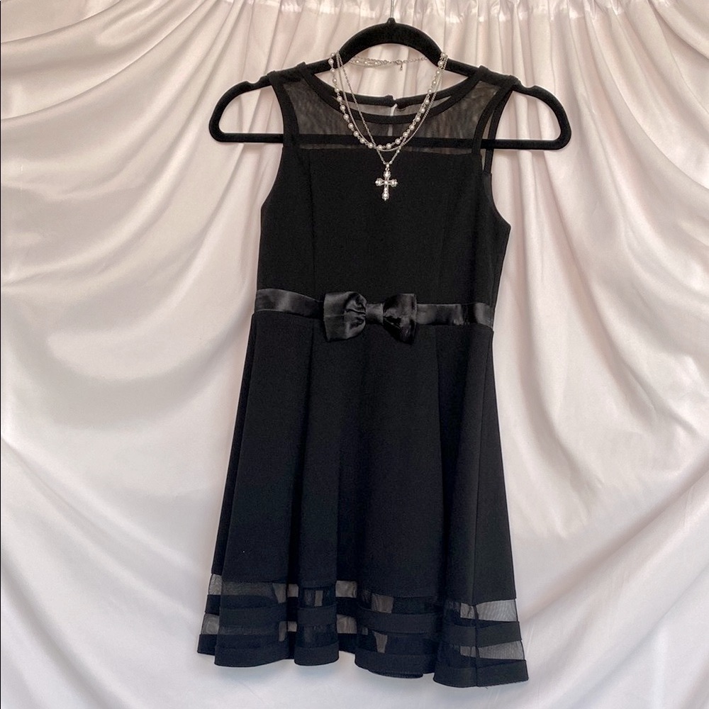 GIRL’s Calvin Klein Dress